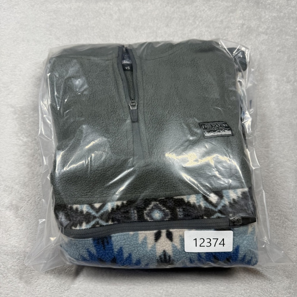 Free Nature Sweater Womens XS Blue Gray Fleece Pullover Hooded Geometric Pattern - Picture 11 of 11